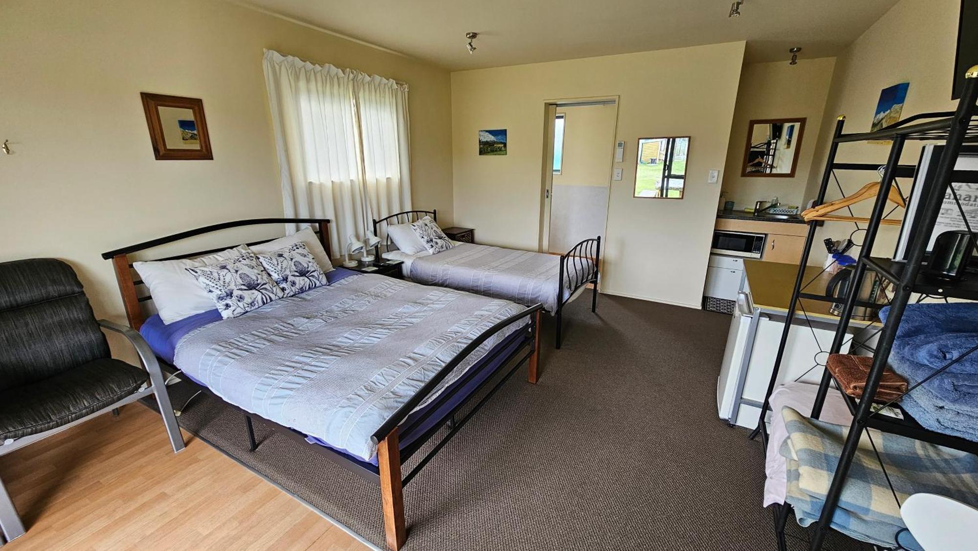 Bahara Accommodation Springfield Екстериор снимка